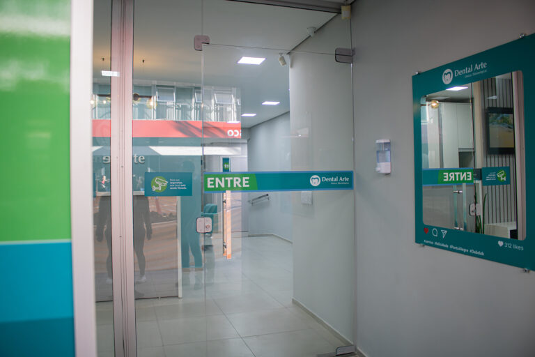 dental-arte-otavio-rocha-porta-de-entrada